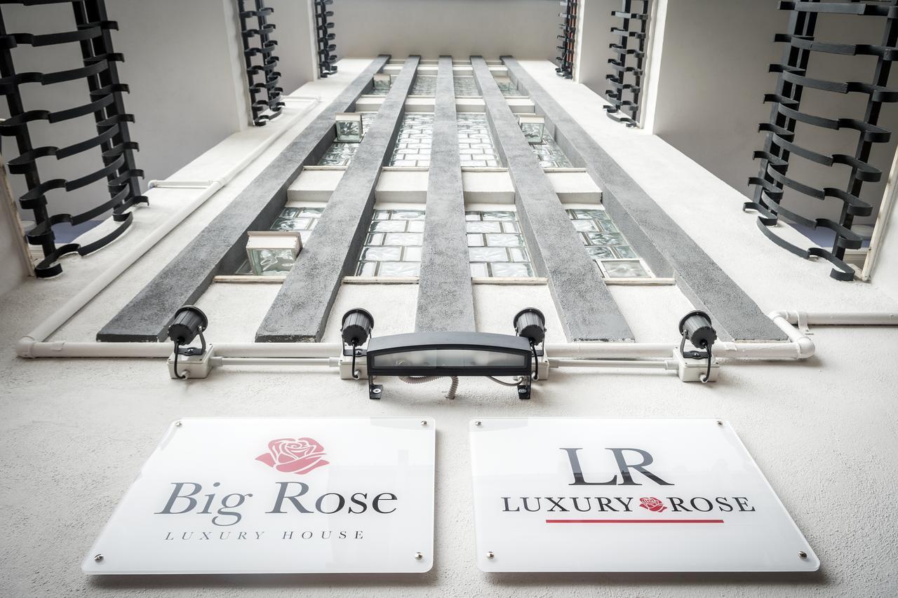 Отель Big Rose Россано Экстерьер фото